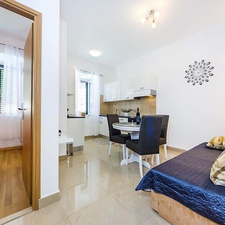 Apartment Gariful Zadar Eksteriør billede